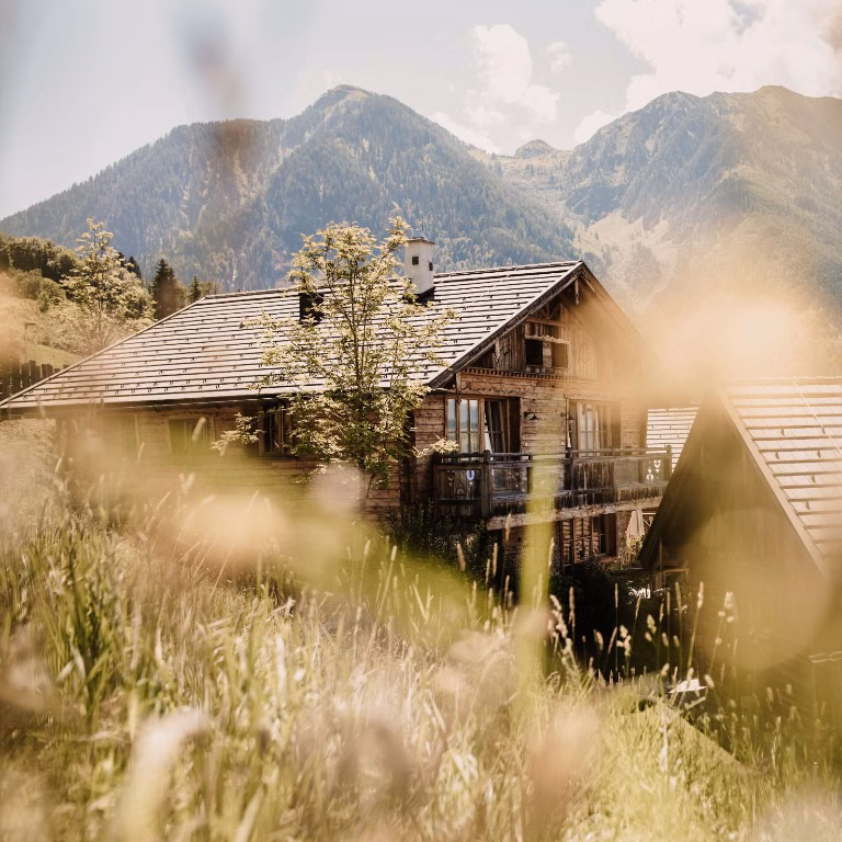 Bergchalet in Österreich - traumhafte Lage direkt im Wandergebiet im Salzburger Land - Sommerurlaub in den Bergen