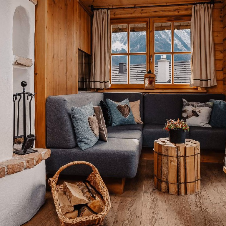 Alpen-Chalet mit Kamin - Sauna und Whirlpool - traumhafte Lage - einzigartiger Blick in die Berge