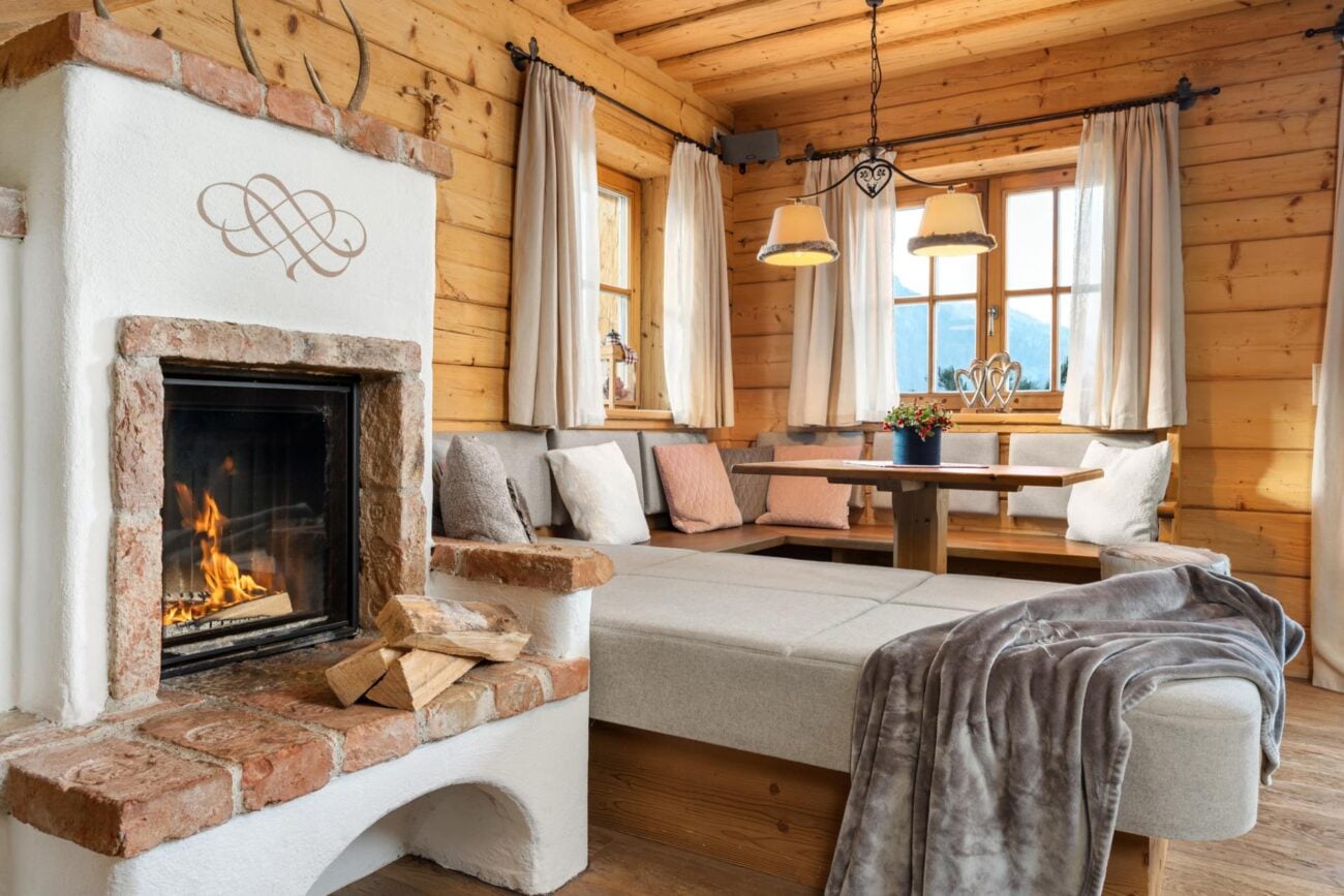 luxus chalet wohnraum kamin